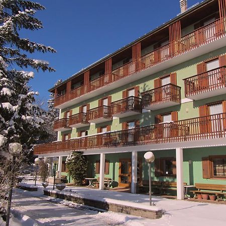 Albergo Monteverde Lavarone Eksteriør billede
